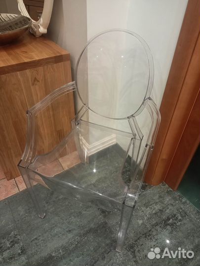 Стул- кресло Kartell Louis Ghost