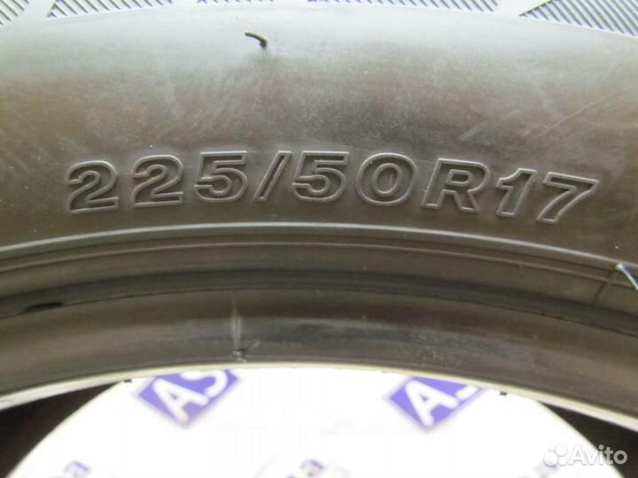 Bridgestone Blizzak LM-32 225/50 R17 101K