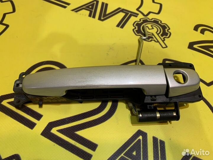 Ручка двери внешняя передняя правая Toyota Ist