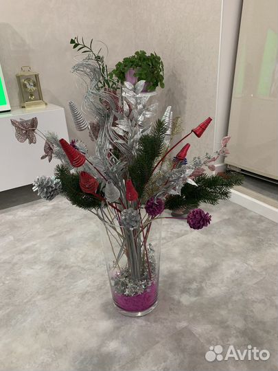 Букет новогодний с вазой Икея