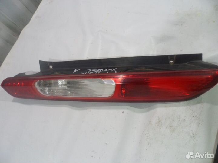Фонарь левый ford focus2
