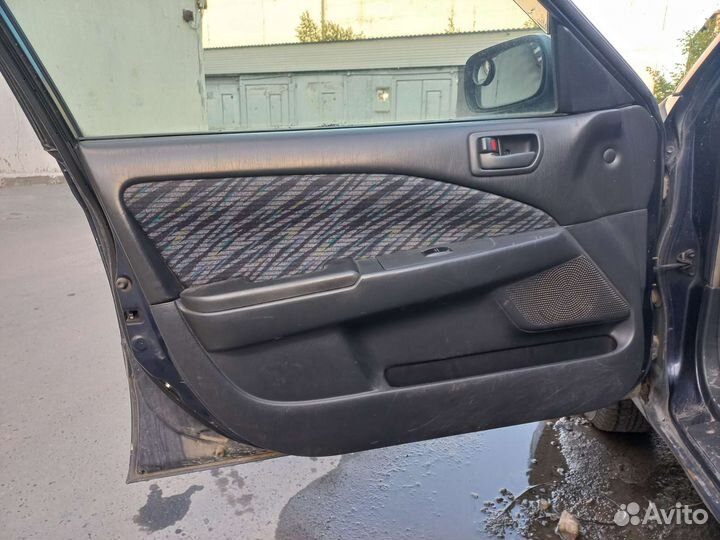 Обшивки карты дверей Toyota corona premio carina