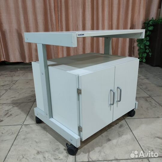 Тумба для офиса и дома