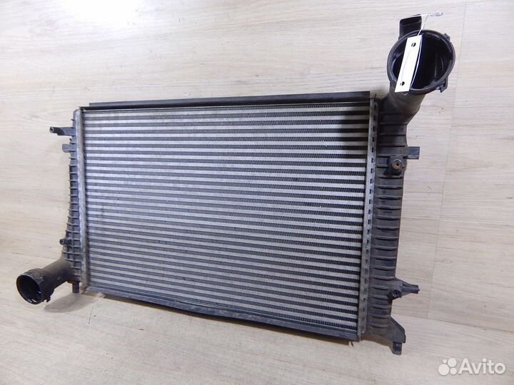 Интеркулер Skoda Octavia A5