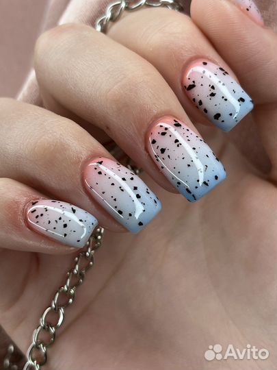 Наращивание ногтей на дому