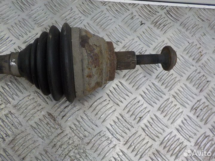 Б/У Б/У Привод передний левый Volkswagen Passat