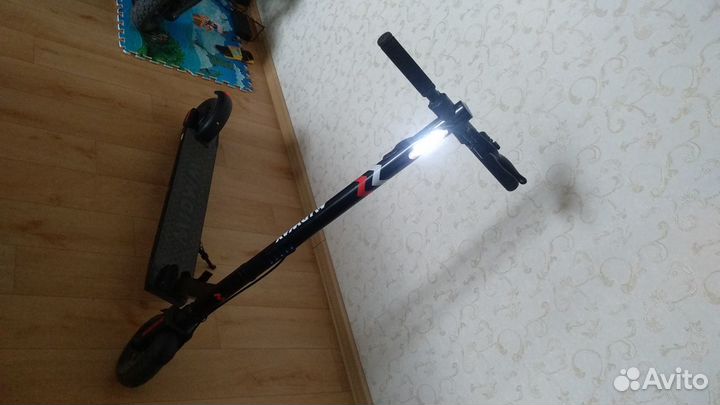 Электросамокат Midway 0809 Pro