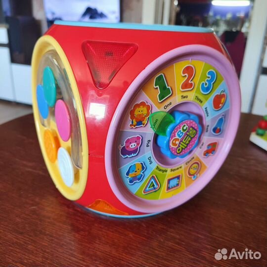 Развивающий кубик музыкальный