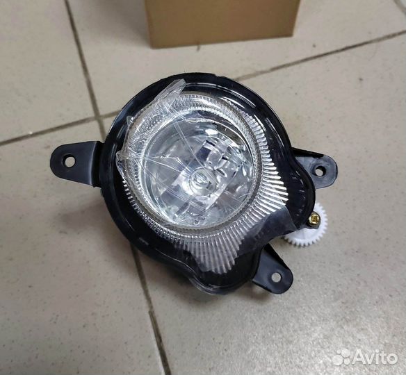Фара противотуманная левая Chery Amulet
