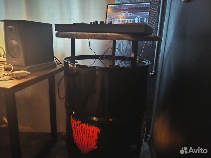 Стол бочка в стиле лофт