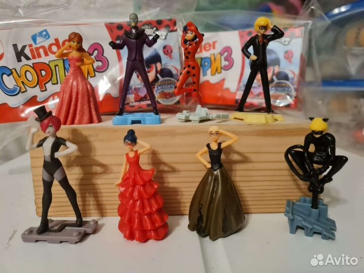 Леди баг киндер 2022 два разных набора