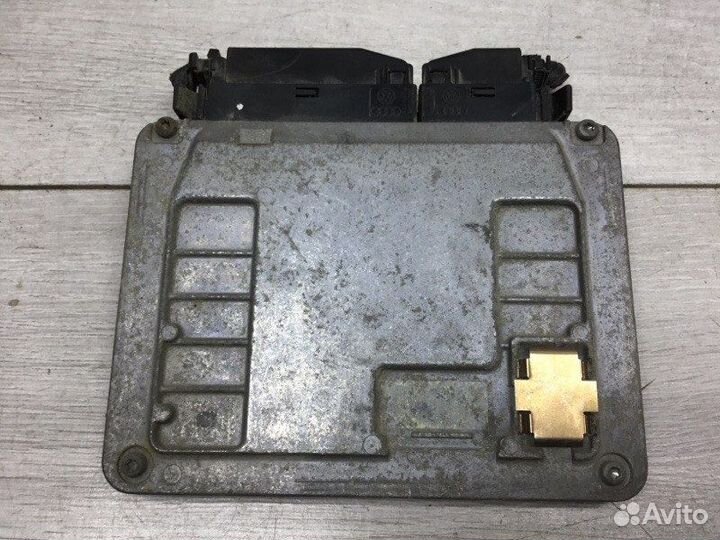 Эбу двс Skoda Fabia универсал cgpa 2011