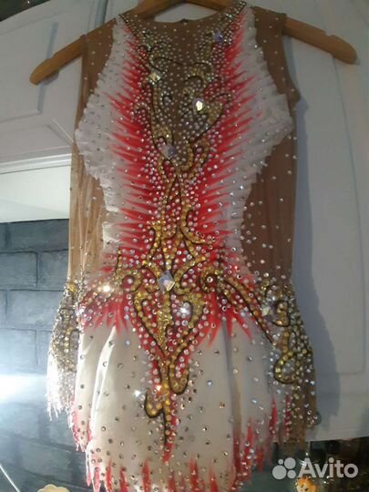 Купальник для художественной гимнастики 140