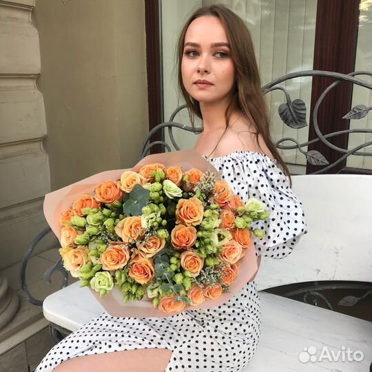 Букеты кустовых роз с доставкой