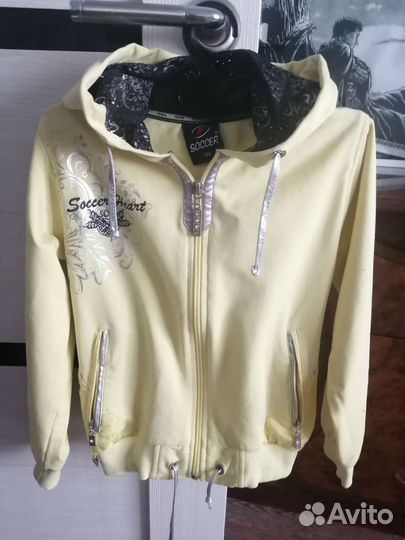 Спортивный костюм для девочки р. 122