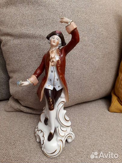 Фарфоровые статуэтки германия