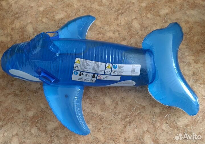 Детская игрушка для плавания