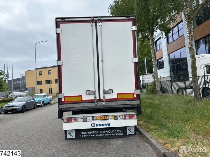 Полуприцеп рефрижератор Krone SD, 2012