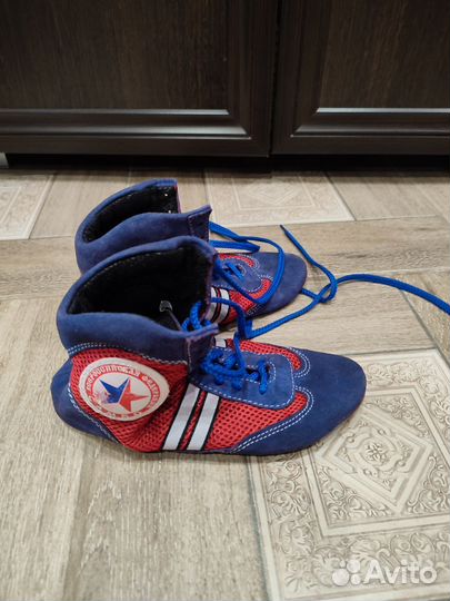 Борцовки крепышя