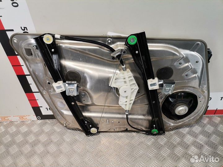 Стеклоподъемник передний правый Mercedes-Benz