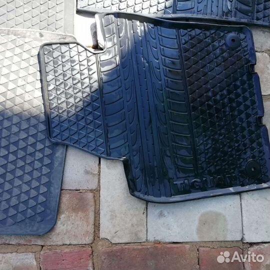 Коврики для тигуана