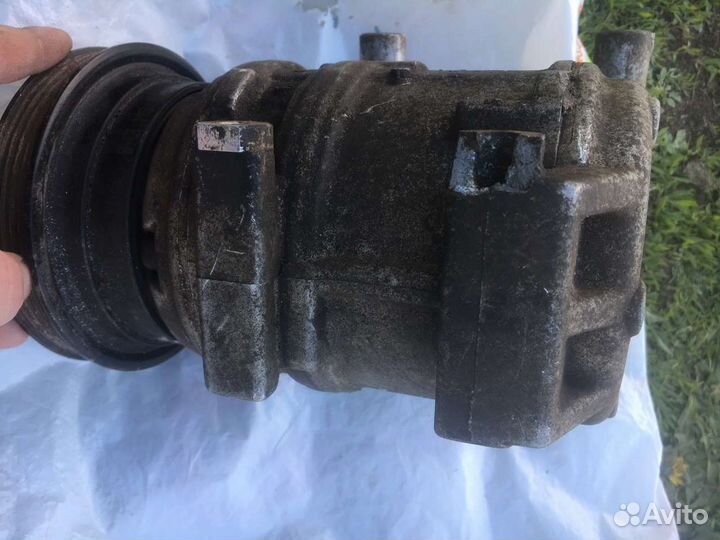 Компрессор кондиционера hyundai