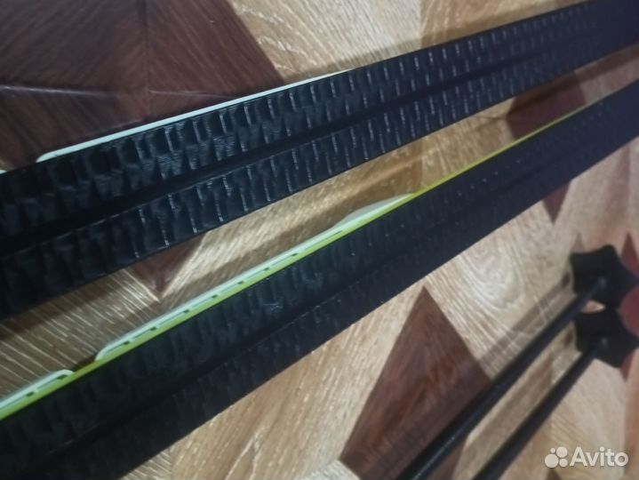 Беговые лыжи