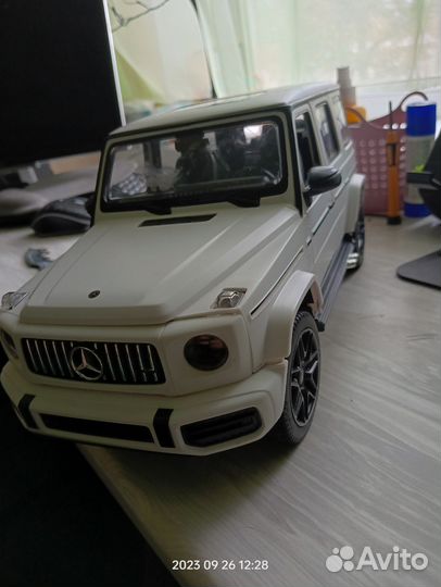 Детский электромобиль джип Mercedes Benz AMG G63