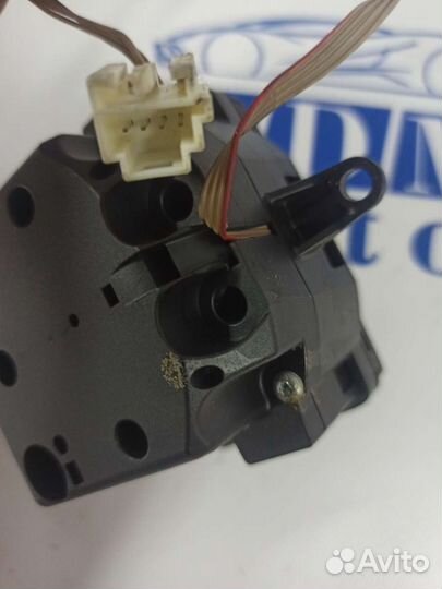 Джойстик мультимедиа Mercedes C-class w204