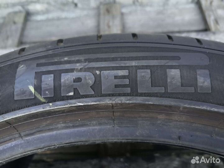 Pirelli P Zero 295/35 R20