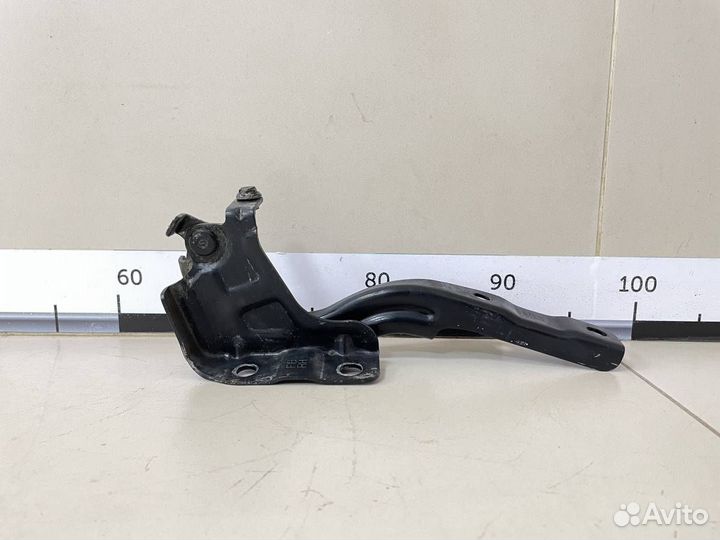 Петля капота правая Kia Rio 4 FB 2017