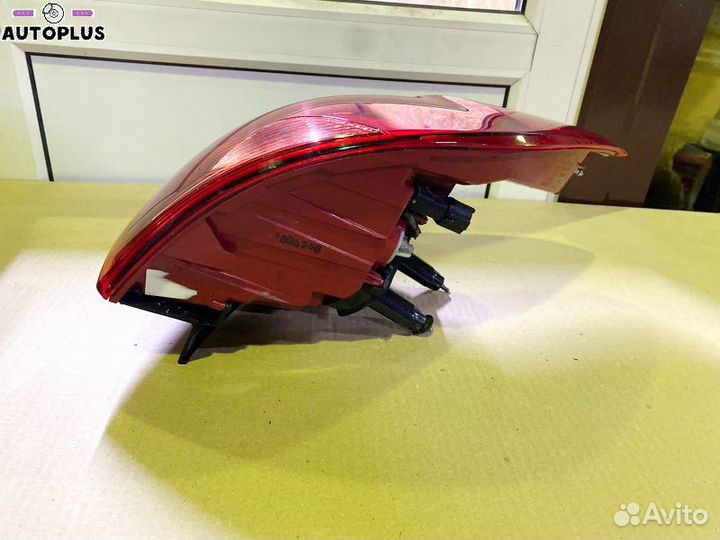 Kia Sorento Prime UM Фонарь задний правый