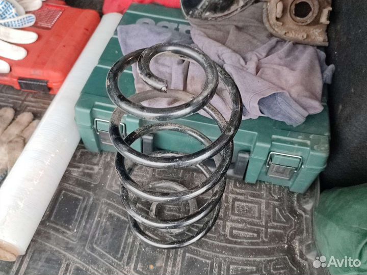 Opel astra Н задняя пружина