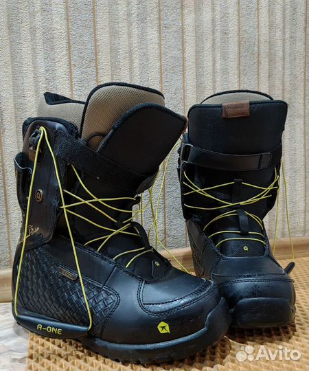 Сноубордические ботинки atom