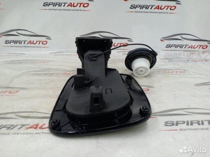 Лючок топливного бака Kia K7 2 G6DM 2016-2021