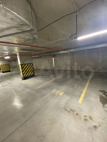 Машиноместо, 13 м²