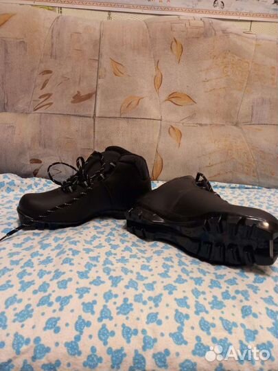 Лыжные ботинки isg 35, 40 размер