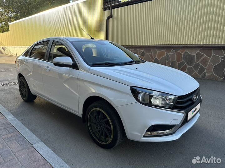 LADA Vesta 1.6 МТ, 2021, 76 000 км
