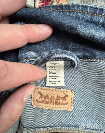 Куртка джинсовая женская Levi Strauss & Co