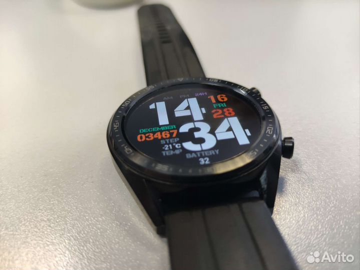Смарт часы Huawei GT