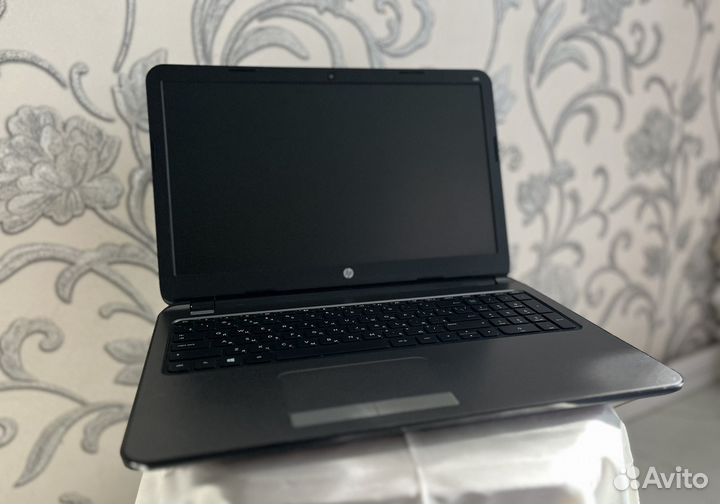 Ноутбук HP 255 g3 SSD в отличном состоянии + чехол