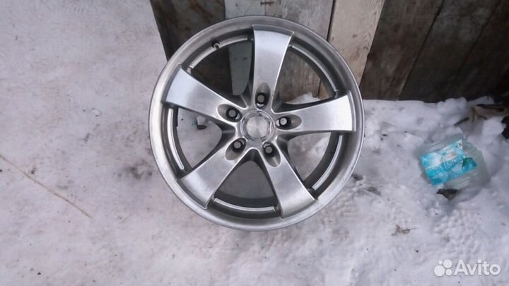 Новые диски 4 шт. в отличном состоянии