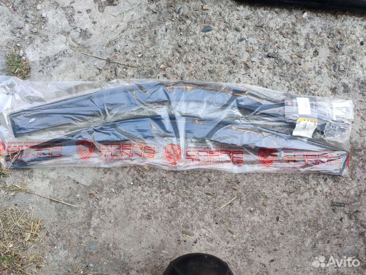 Новый комплект дефлекторов ммс мираж кольт хетчбек