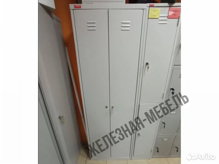 Металлический шкаф для раздевалки шрм-22У
