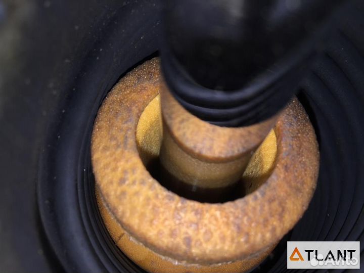 Стойка передняя toyota spade