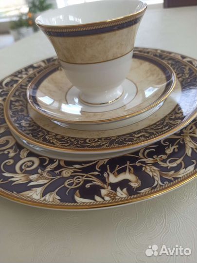 Столовый сервиз и чайный сервиз на 6 персон