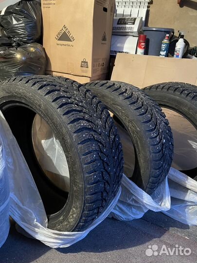 Nokian Tyres Hakkapeliitta 8 SUV 255/45 R19