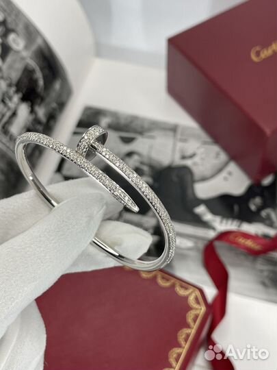 Браслет cartier uste un clou с бриллиантами