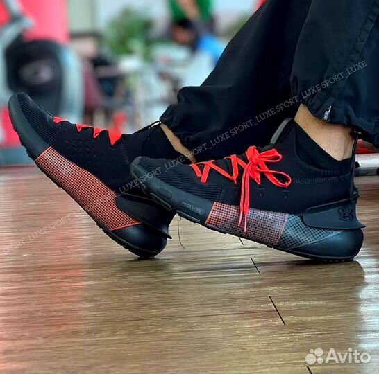 Кроссовки under armour hovr phantom 3