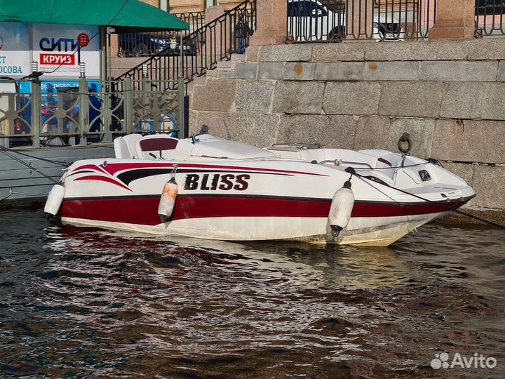 Водометный катер Sea Doo